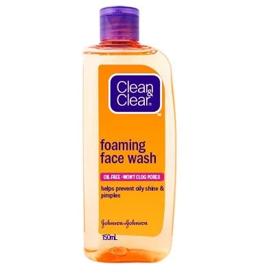CLEAN & CLEAR® Essentials Foaming Face Wash 150mL